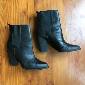 Joe’s Jeans 3 inch leather heeled boots | 9.5